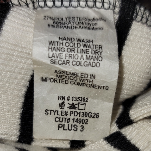 Black and White Cold Shoulder Sheath Midi Dress Sz: M - Picture 8 of 8